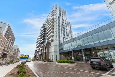 10 Honeycrisp Crescent 1120, Vaughan, On L4k 0m4
