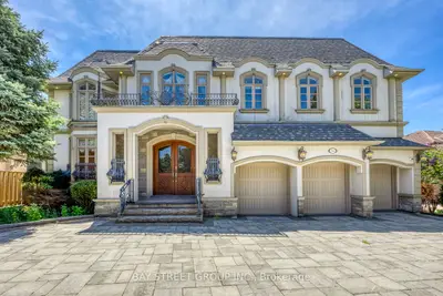 56 Winchester Lane, Richmond Hill, On L4c 6y7