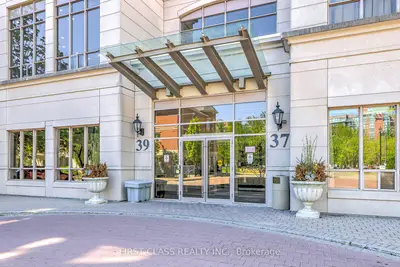 37 Galleria Parkway 916, Markham, On L3t 0a6