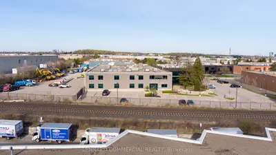 125 Villarboit Crescent, Vaughan, On L4k 4k2