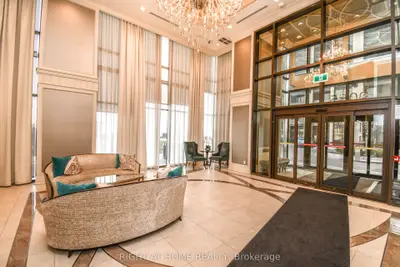 9085 Jane Street 811, Vaughan, On L4k 0l8