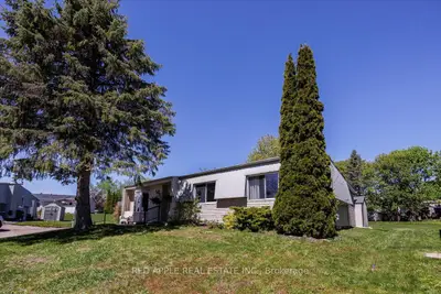 12 Belle Isle Arm, Innisfil, On, L9s 1n7
