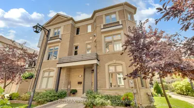 10 Henry Peters Lane, Vaughan, On L4l 0a7