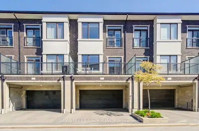 29 Lafferty Lane, Richmond Hill, On L4c 0z8