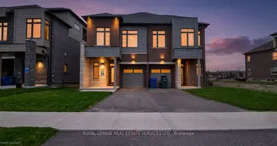 150 William Booth Avenue, Newmarket, On L3x 0k7