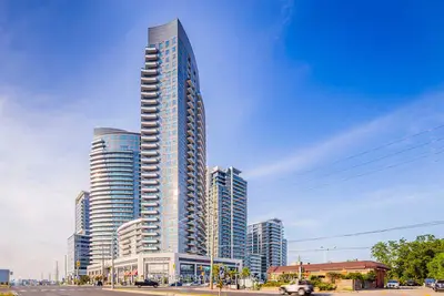 7165 Yonge St Street 2109, Markham, On L3t 0c9
