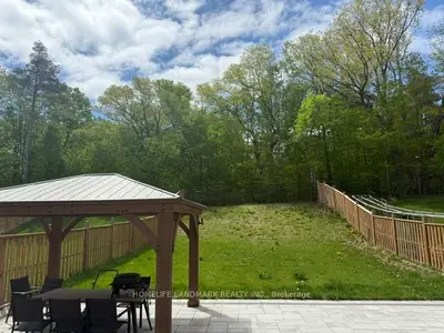 46 Forest Edge Crescent, East Gwillimbury, On L9n 0s6