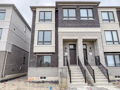 61 Helmkay Avenue, Richmond Hill, On L4e 1p3