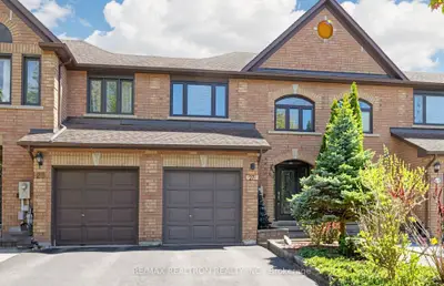 27 Mistleflower Court, Richmond Hill, On L4e 3t9