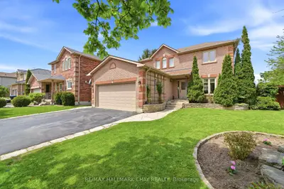 14 Dugdale Avenue, New Tecumseth, On L0g 1a0