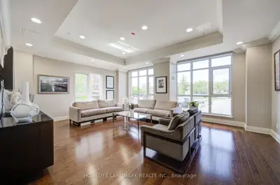 68 Main Street N 618, Markham, On L3p 0n5