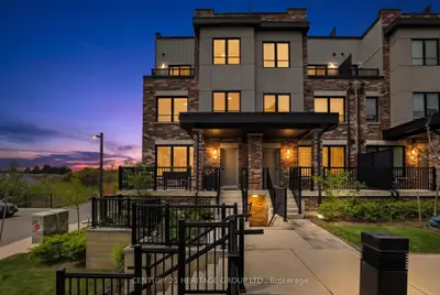 50 Baynes Way 1, Bradford West Gwillimbury, On L3z 4m4