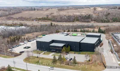 395 Harry Walker Parkway S, Newmarket, On L3y 8t3