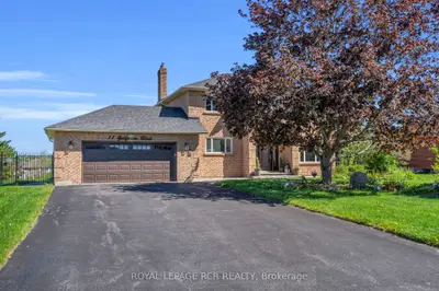 11 Golfview Boulevard, Bradford West Gwillimbury, On L3z 3z1