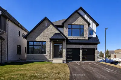 132 William Street, Whitchurch-stouffville, On L4a 1b3