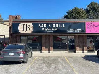 17335 Yonge Street 12, Newmarket, On L3y 8z2