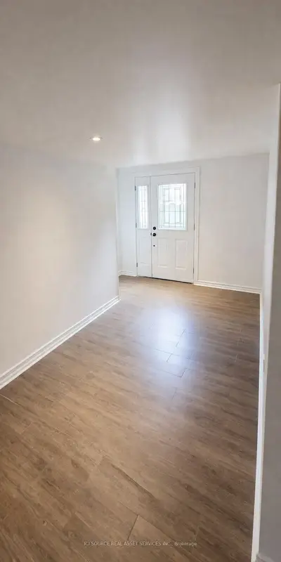 109 Romance Drive Basement Apartment, Richmond Hill, On L4s 2r9