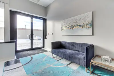 50 Casmir Court 3, Vaughan, On L4k 4j5