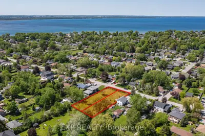 277-279 Annshiela Drive, Georgina, On L4p 3a6