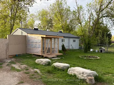 22805 Highway 48, Georgina, On, L0g 1m0