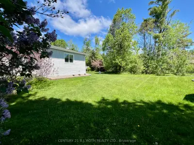 1 Nectarine Court, Innisfil, On L9s 1m4