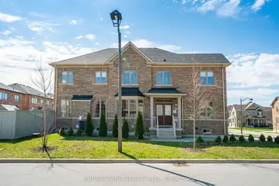 49 Birkett Way Main And Upper, Whitchurch-stouffville, On L4a 4p7