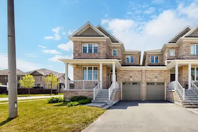 84 Pavlova Crescent, Richmond Hill, On L4e 0w1