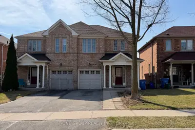 880 Isaac Phillips Way, Newmarket, On L3x 2y8