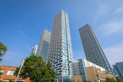 898 Portage Parkway 5710, Vaughan, On L4k 0j6