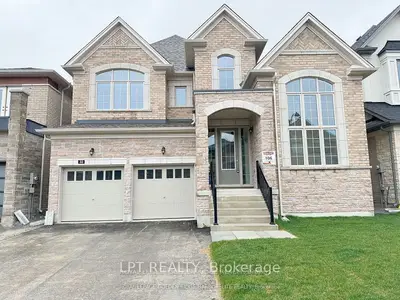 33 Fair Winds Lane, East Gwillimbury, On L9n 0v8