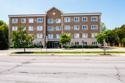 112 Simcoe Road 206, Bradford West Gwillimbury, On L3z 1y2