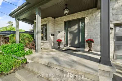 74 Bedford Park Avenue, Richmond Hill, On L4c 2n8