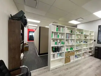 9390 Woodbine Avenue 320, Markham, On L6c 0m5