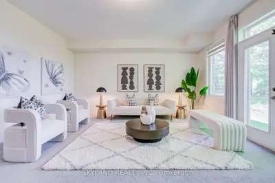 66 Puisaya Drive, Richmond Hill, On L4e 1l2