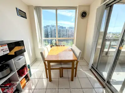 29 Northern Heights Drive 1005, Richmond Hill, On L4b 4l8