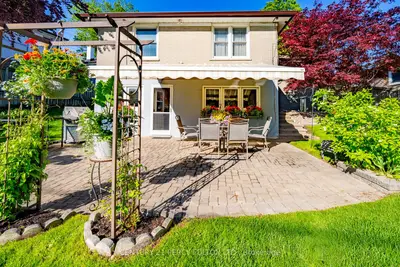 3 Henderson Avenue, Markham, On L3t 2k2