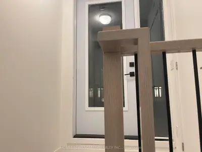 8 Walder Lane 307, Richmond Hill, On L4s 0p7