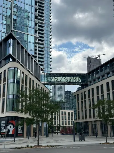 950 Portage Parkway 3302, Vaughan, On L4k 0j7