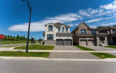 158 Scarlet Way, Bradford West Gwillimbury, On L3z 4j2