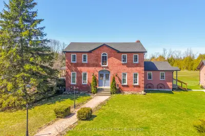 25472 Lakeridge Road, Georgina, On L0e 1n0