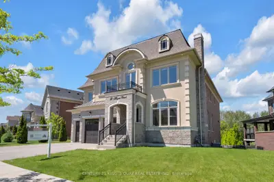 32 Hogan Court, King, On L7b 0m1