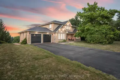 7 Golfview Boulevard, Bradford West Gwillimbury, On L3z 3z1