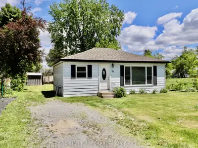 29 Blue Jay Boulevard, Georgina, On L0e 1n0