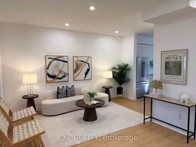 Att/Row/Townhouse in Markham