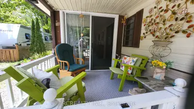16 Chickadee Court, Georgina, On L0e 1n0