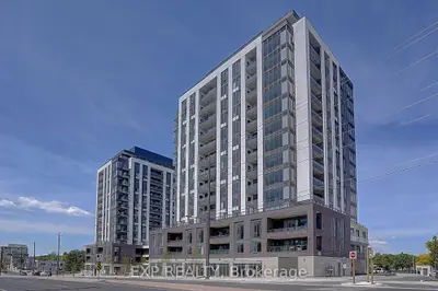 Condo Apartment in Newmarket