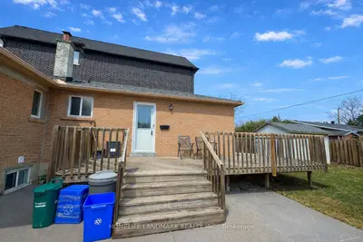 Detached in Richmond Hill
