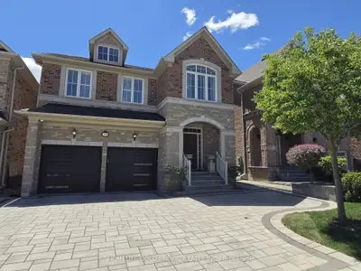 19 Bruce Thomson Drive, Markham, On L6c 0k2