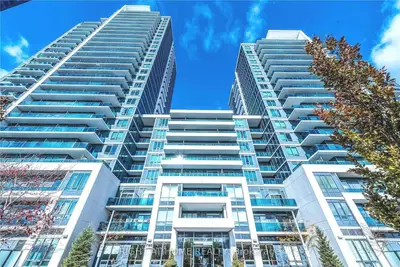 Condo Apartment in Markham