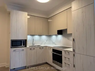 Condo Apartment in Markham